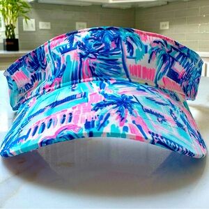 NEW WITH TAGS. Lily Pulitzer Visor. One Size fits All. Adjustable Velcro strap.